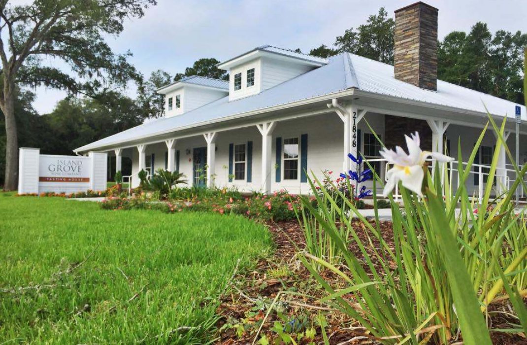 FORMOSA GARDENS/ ISLAND GROVE WINE COMPANY