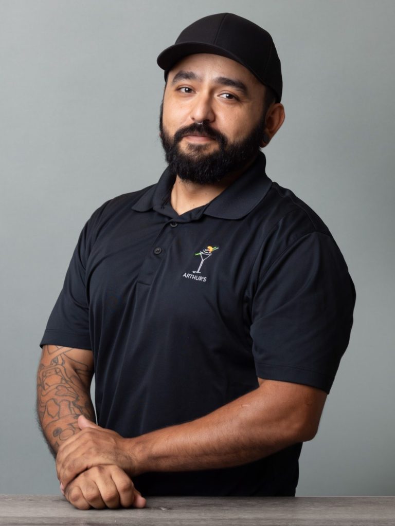 Arthurs-headshots-2-aspect-ratio-600-800